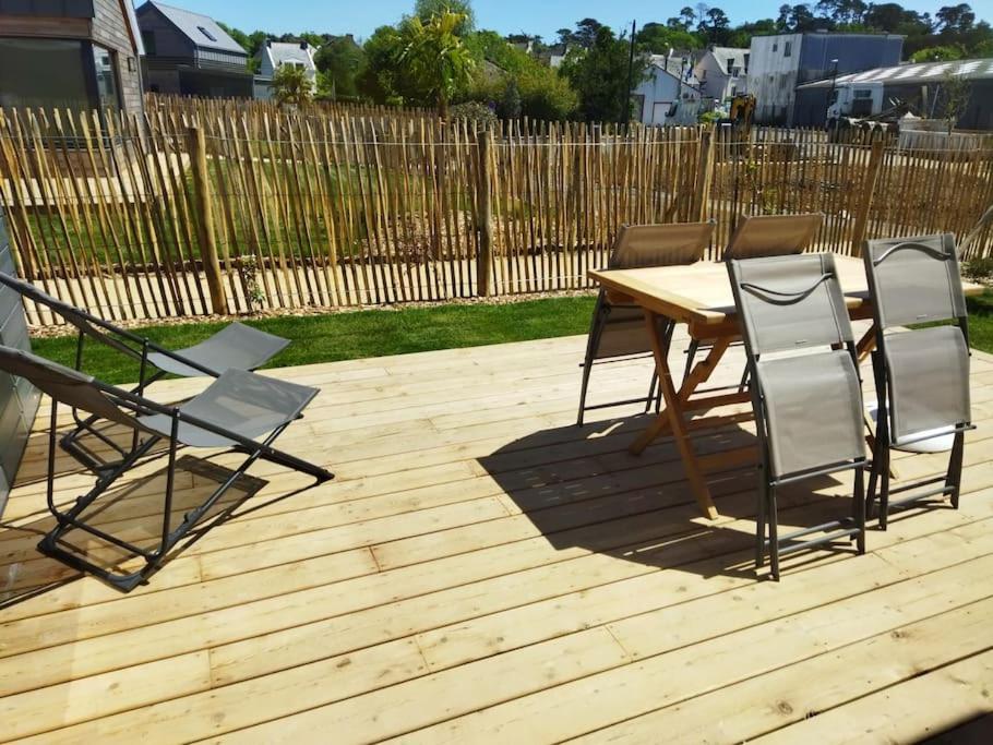Villa La Du Bout Du Monde Avec Mezzanine - Ile De Sein - Votre Maison De De Standing - Pl03