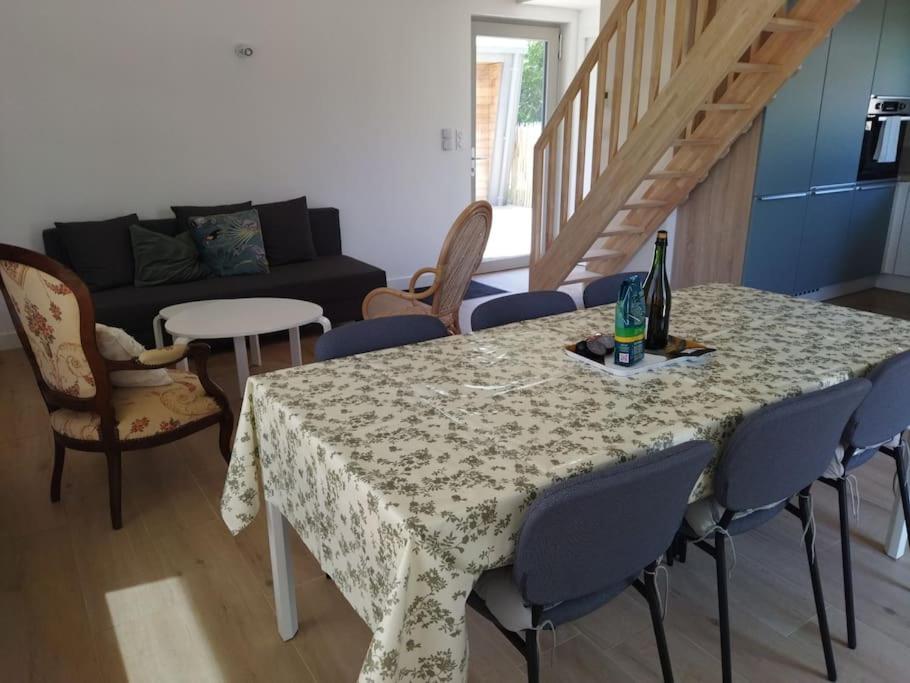 Villa La Du Bout Du Monde Avec Mezzanine - Ile De Sein - Votre Maison De De Standing - Pl03