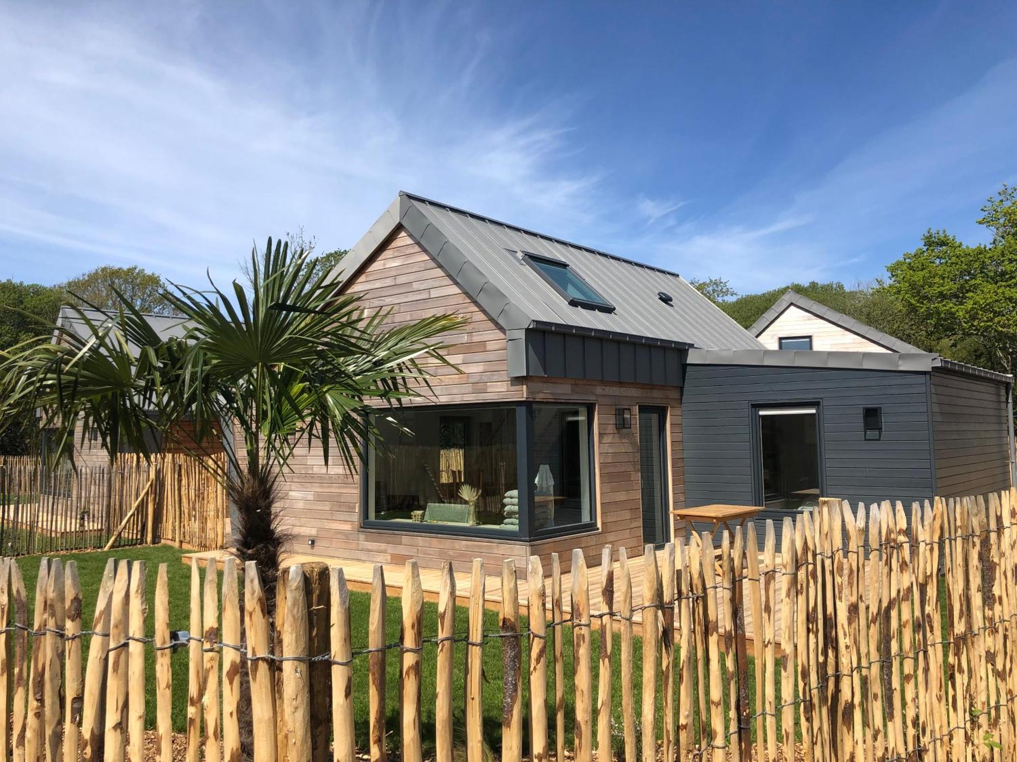 La Du Bout Du Monde Avec Mezzanine - Ile De Sein - Votre Maison De De Standing - Pl03 Villa Crozon